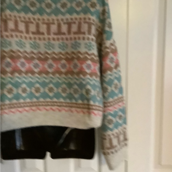 Open neck sweater - Picture 5 of 5